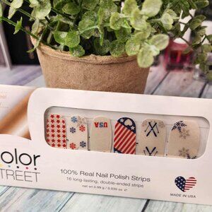 Color Street Press On Winter Nail Design - Skiing Nail Design